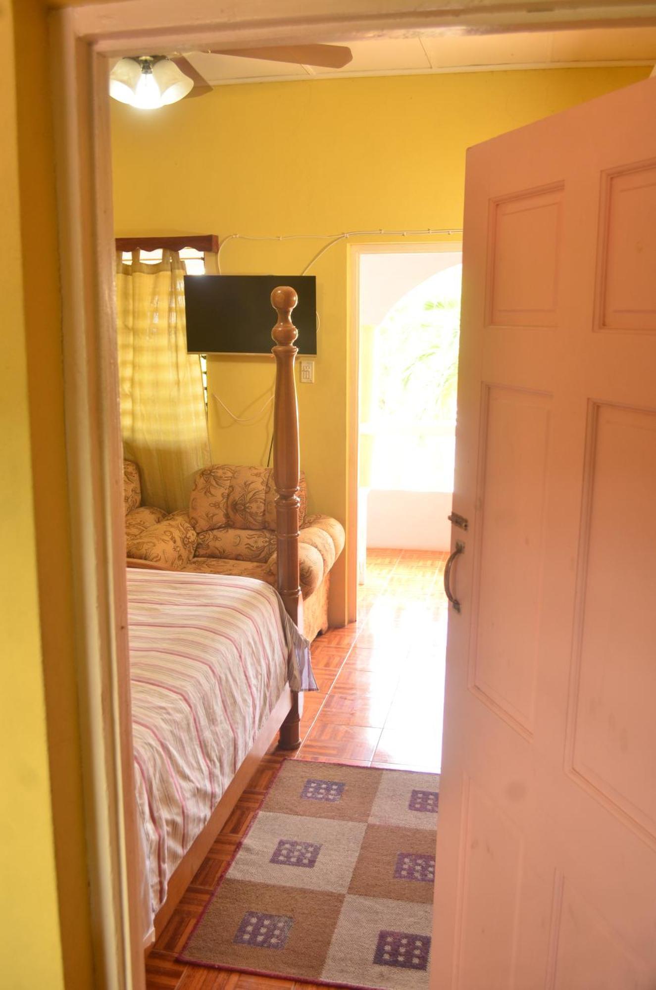 Little Shaw Park Guest House Ocho Rios Eksteriør bilde