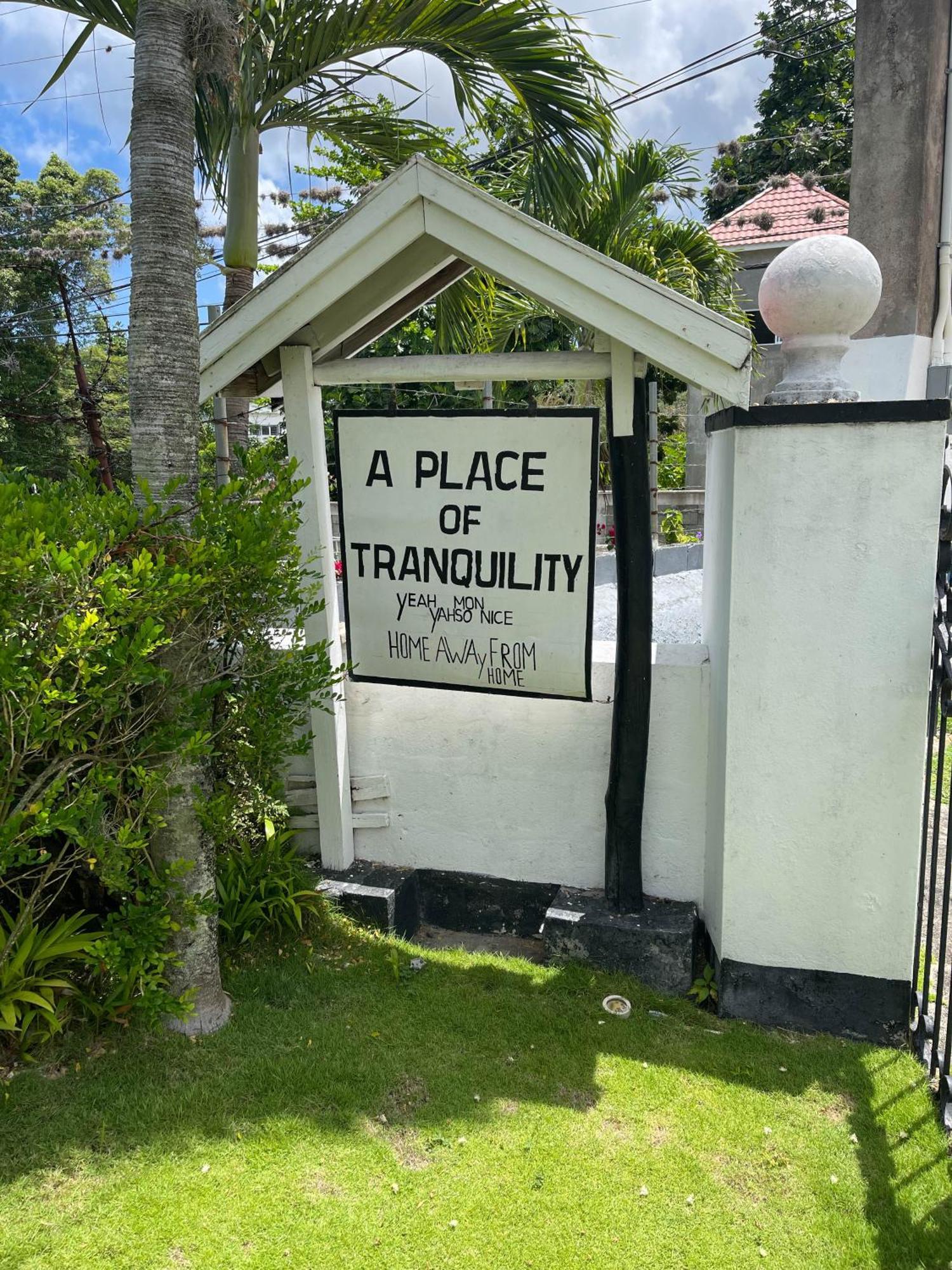 Little Shaw Park Guest House Ocho Rios Eksteriør bilde