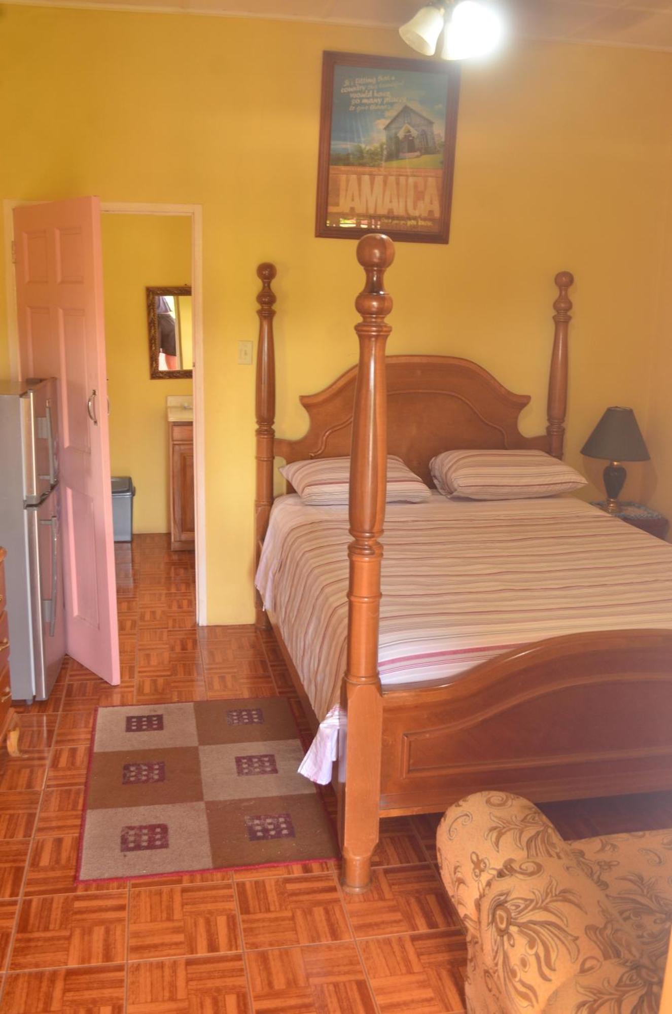Little Shaw Park Guest House Ocho Rios Eksteriør bilde