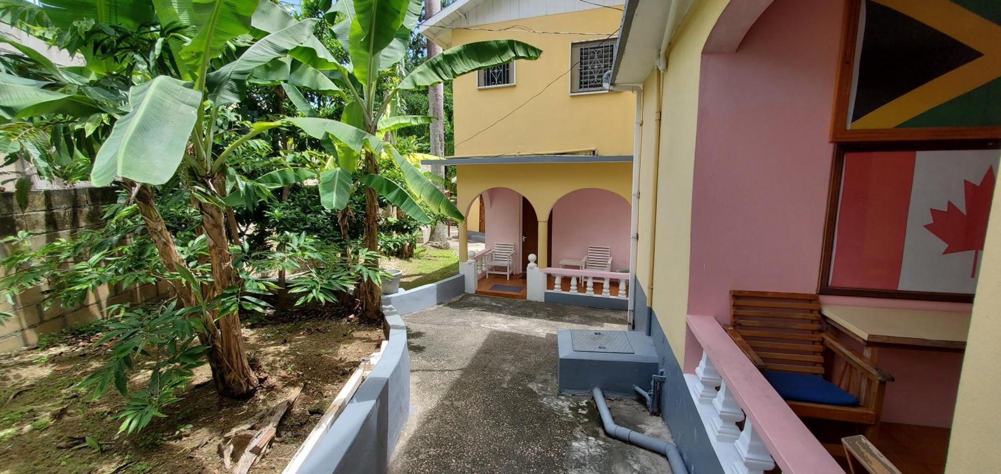 Little Shaw Park Guest House Ocho Rios Eksteriør bilde